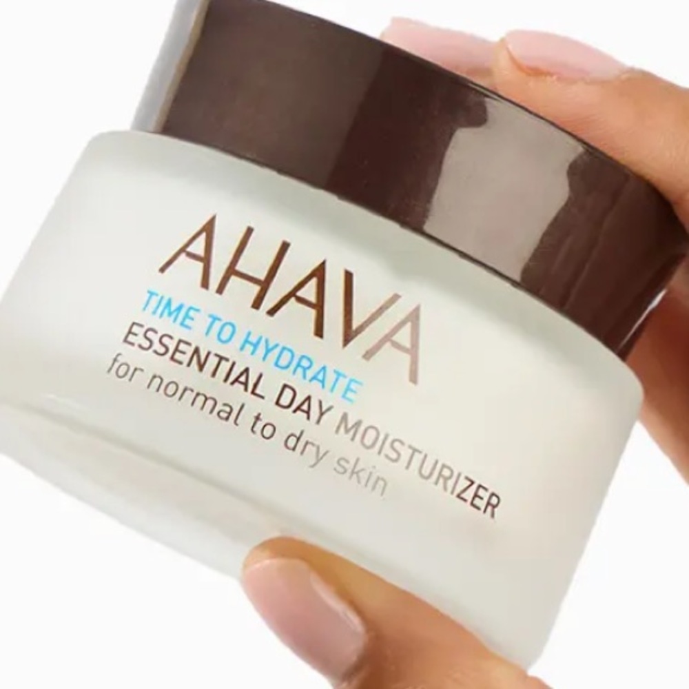 🌟 AHAVA Essential Day Moisturizer for Normal to Dry Skin
